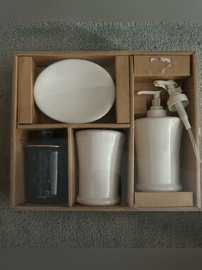 4 Piece Ceramic Bath Accessory Set, New (3 off white and 1 black marbleized)